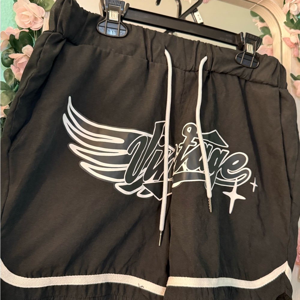 SHEIN Black Vintage Graphic Shorts